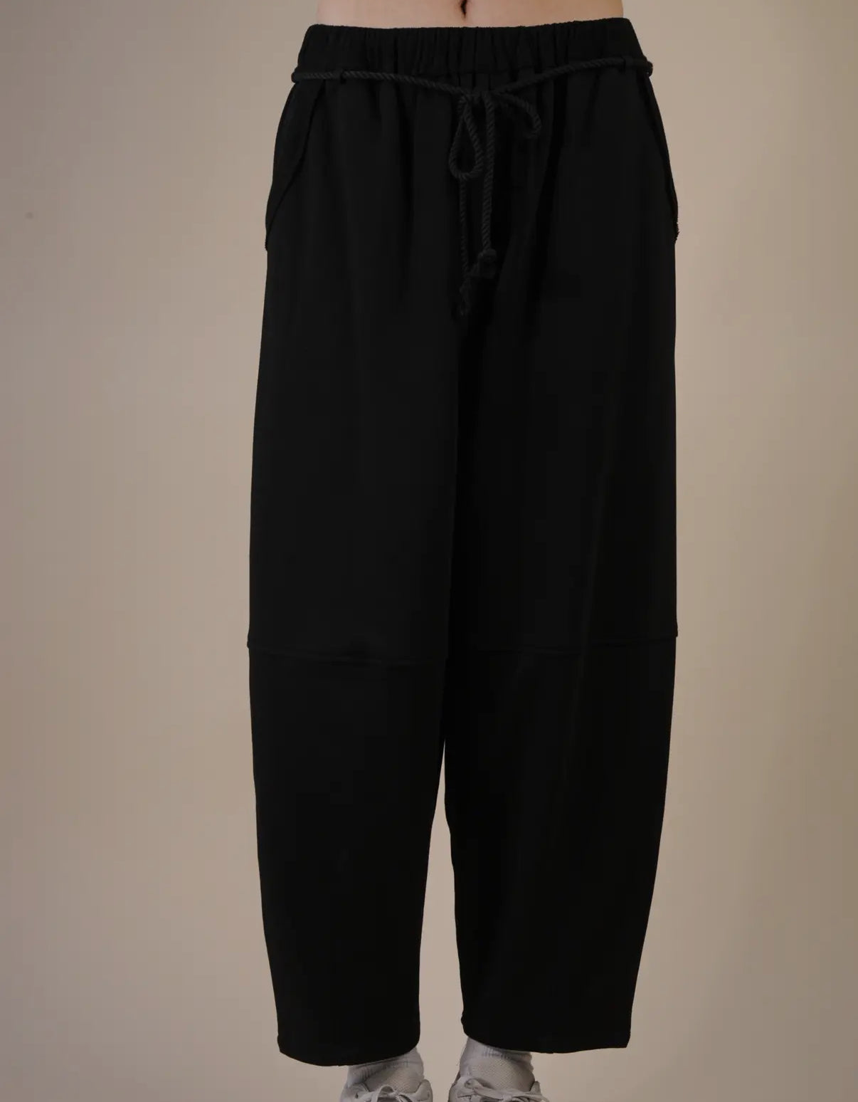 Iris Barrel Pants - Black